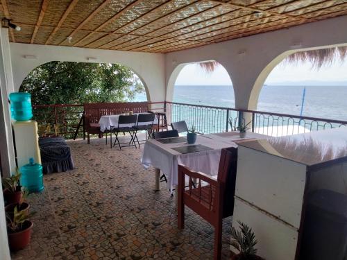Seascape - carbon neutral hotel in Moalboal
