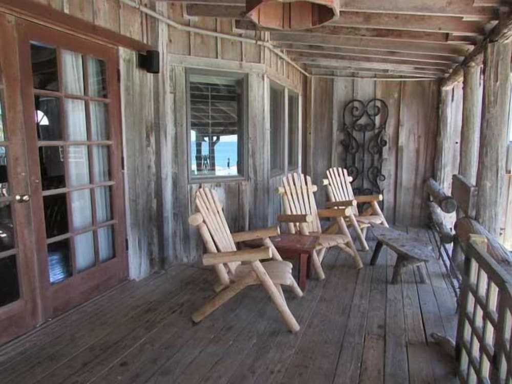 The Driftwood Resort - photo 18