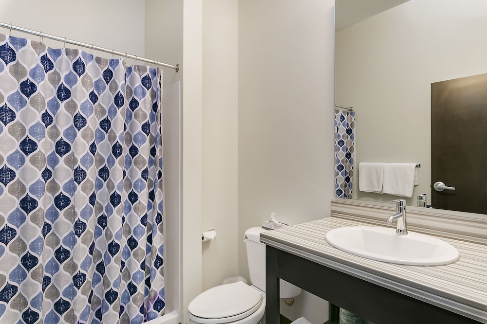 Silver Creek Hotel - photo 25