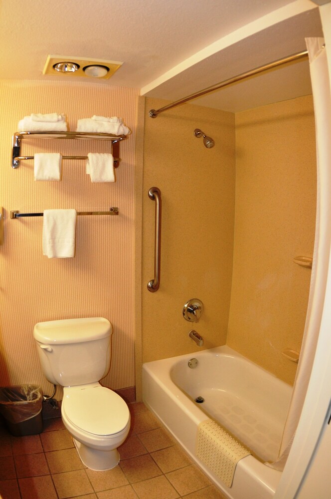 SureStay Hotel by Best Western Castro Valley - photo 23