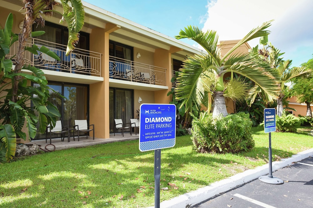 Hampton Inn Key Largo Manatee Bay - photo 48
