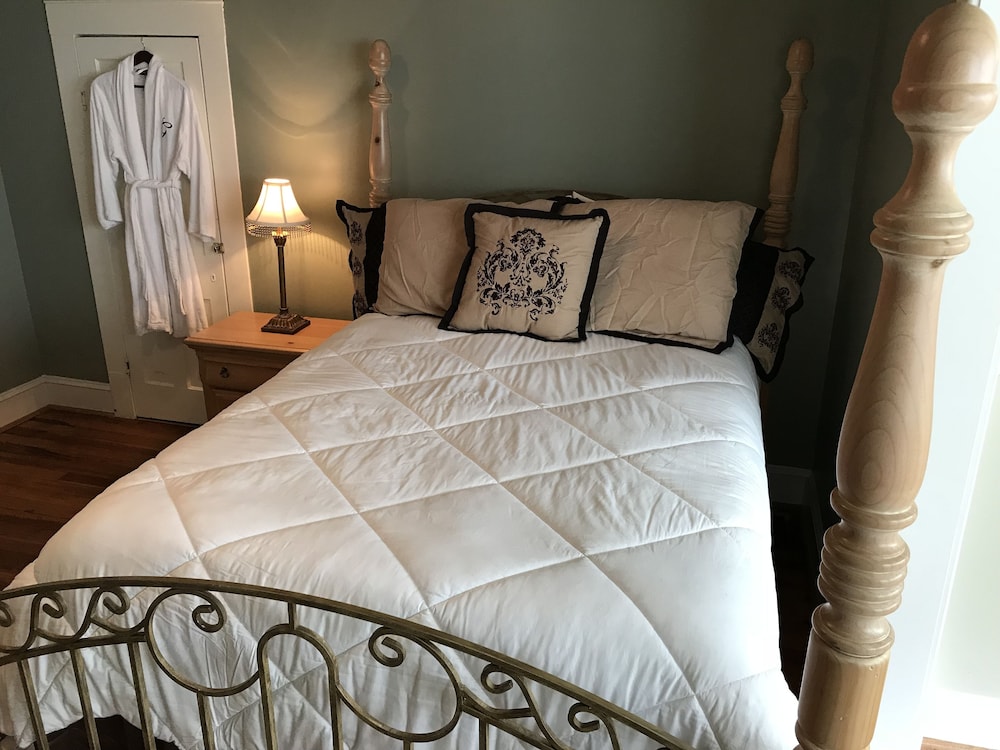 The Groome Inn - photo 11