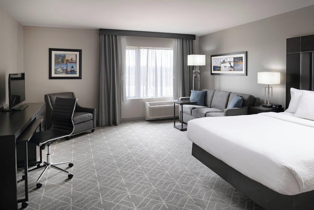 TownePlace Suites Providence North Kingstown - photo 12