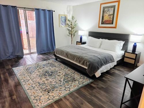 3BR Condo Near Lake & Skiing — 4-Star Luxury Hotel in Incline Village, United States