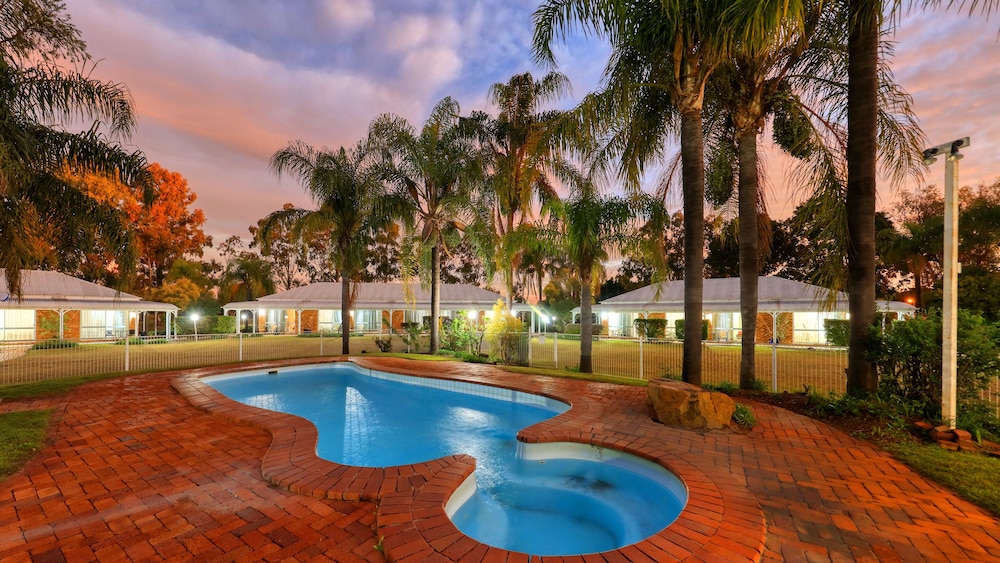 Chinchilla Great Western Motor Inn — hotel in Chinchilla
