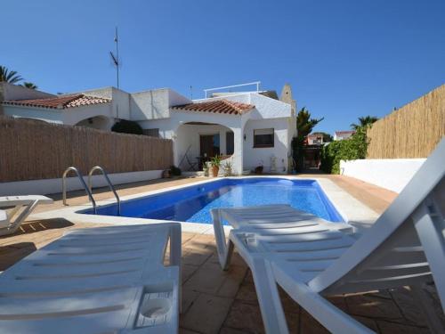 Vista Mar Les Dunes in Deltebre, Spain