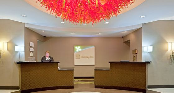 Holiday Inn Olathe Medical Center - photo 10