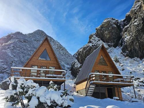 Off Inn Kazbegi
