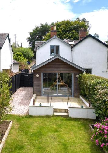 Quiet Devon Luxury Escape 3 Bed — 4-Star Luxury Hotel in Honiton, United Kingdom