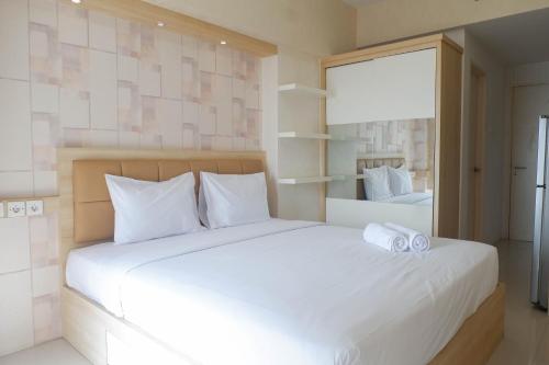 Comfortable and Well Appointed Studio Apartment Supermall Mansion By Travelio — 4-Star Luxury Hotel in Surabaya, Indonesia
