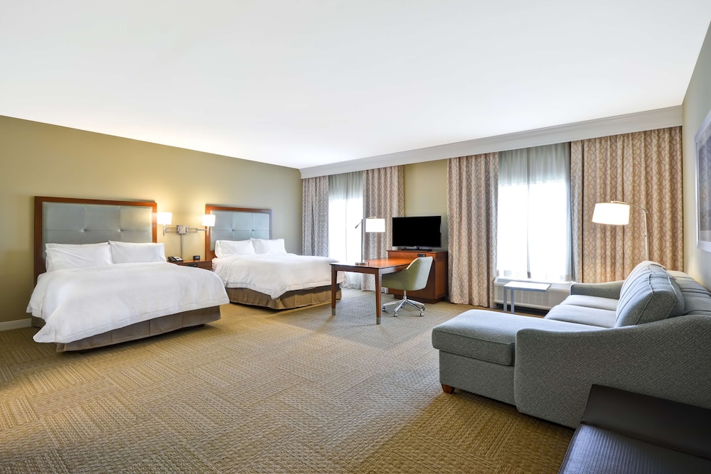 Hampton Inn & Suites Charleston Airport - photo 20