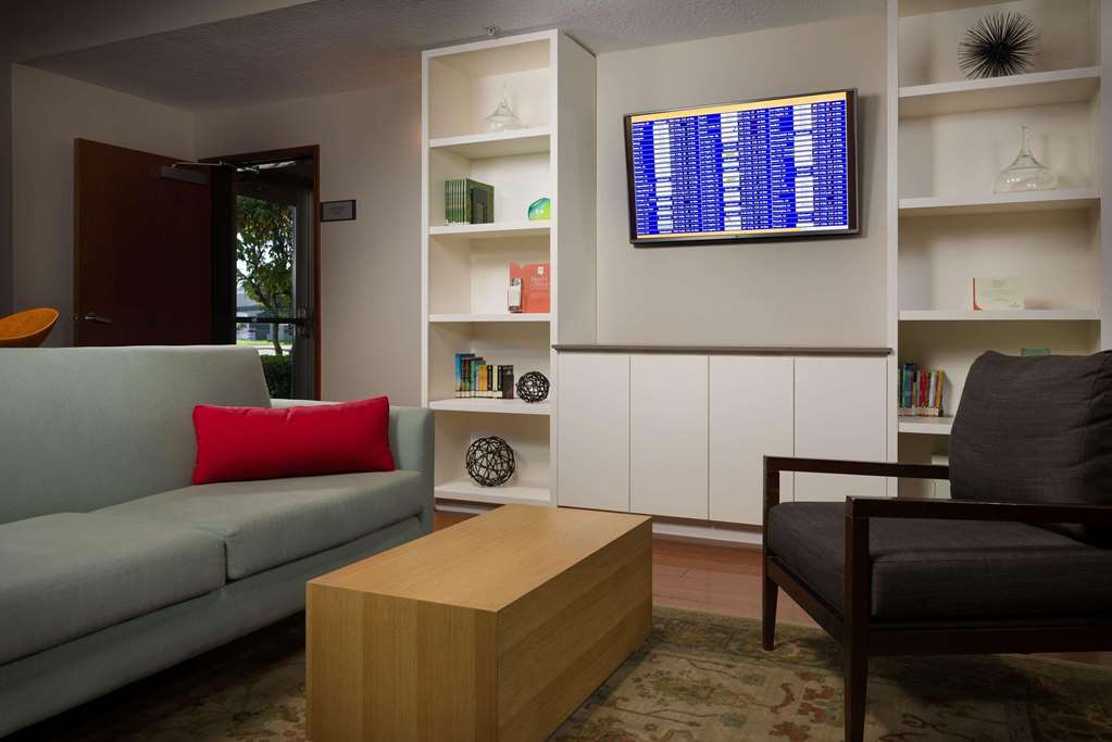 Country Inn & Suites by Radisson Portland International Airport OR - photo 3