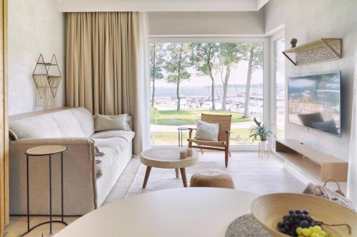Good Morning Sunshine Nautica Resort Apartment — Gizycko — photo 2