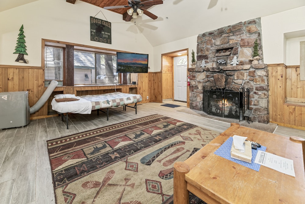 Big Bear Lakefront Lodge - photo 86