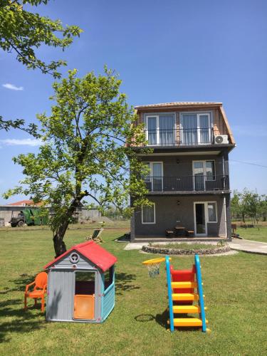 Дом на пляже Black sea House