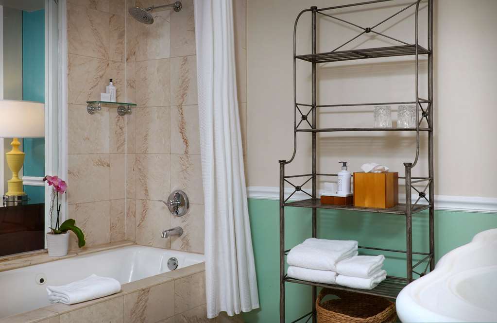 Ocean Key Resort A Noble House Resort - photo 116
