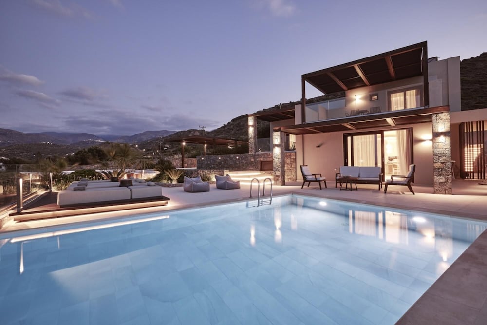 Melitina Beautiful Waterfront 3 bed Room Villa — 4-Star Luxury Hotel in Sitia, Greece