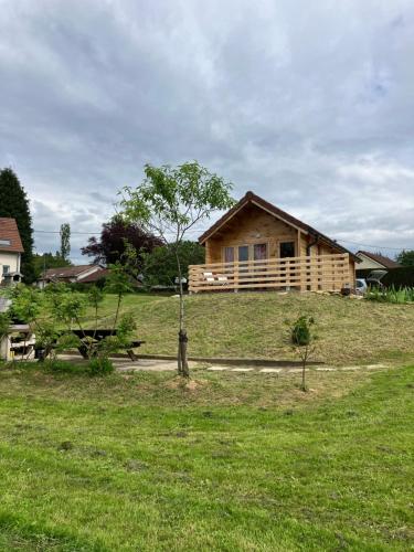 Le Chant Des Grenouilles - last minute hotel in Unknown City
