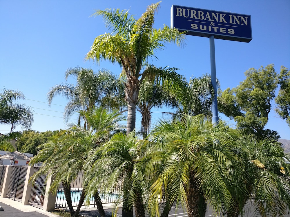 Burbank Inn and Suites - photo 21