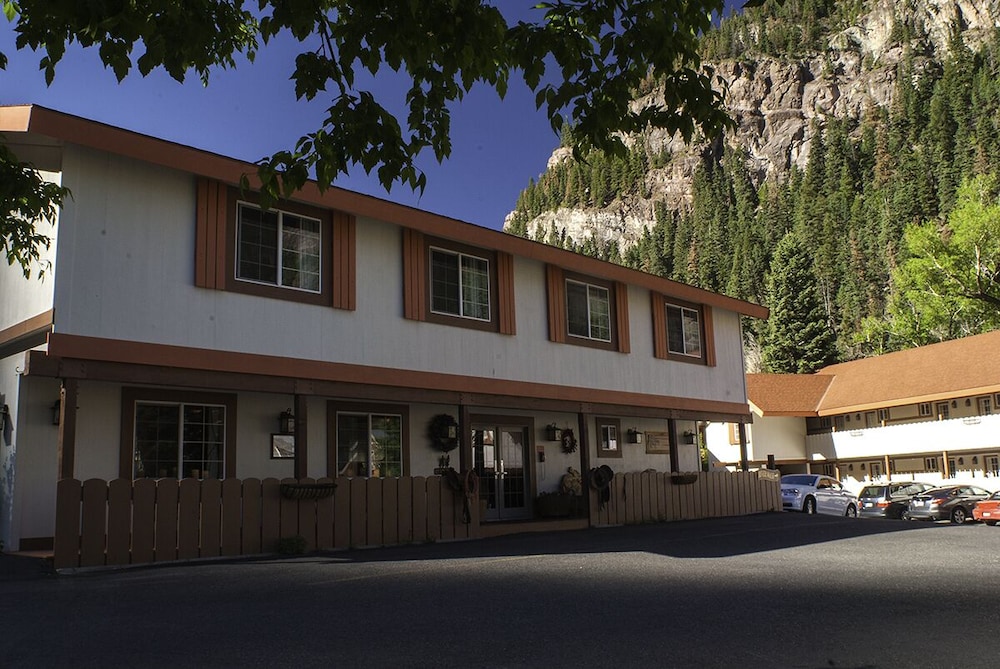 Hot Springs Inn - photo 72