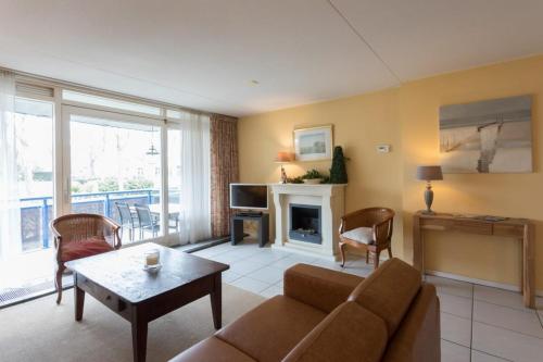 Hello Zeeland Appartement Loverendale 24 — 4-Star Luxury Hotel in Domburg, Netherlands