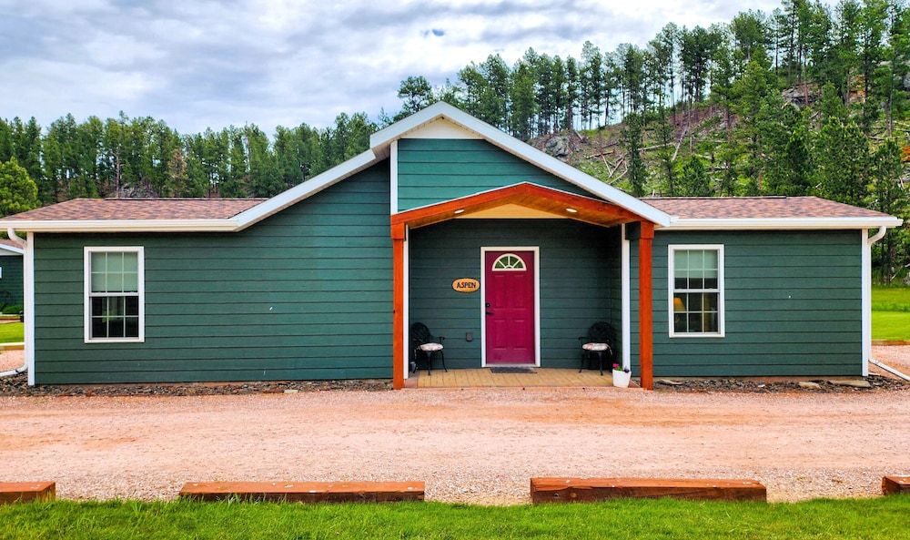 Black Elk Resort Cottages and RV Park - photo 56
