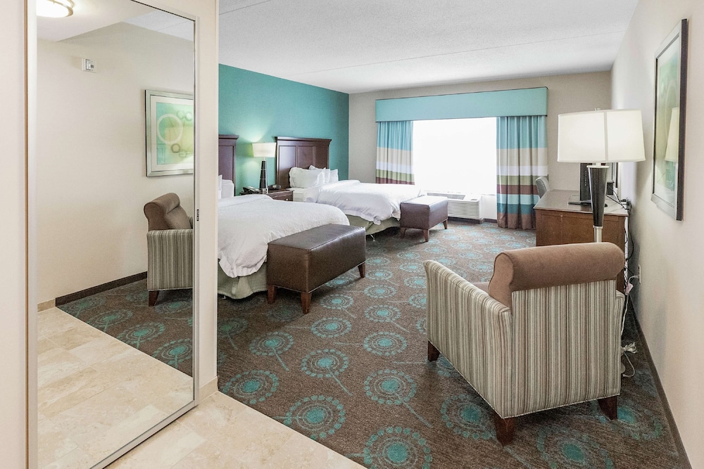 Hampton Inn Pittsburgh Bridgeville - photo 28