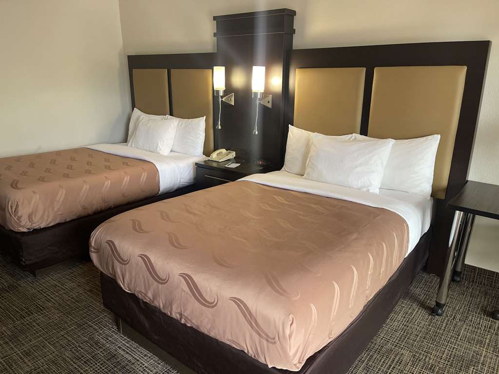 Quality Inn Dalton Central - photo 9