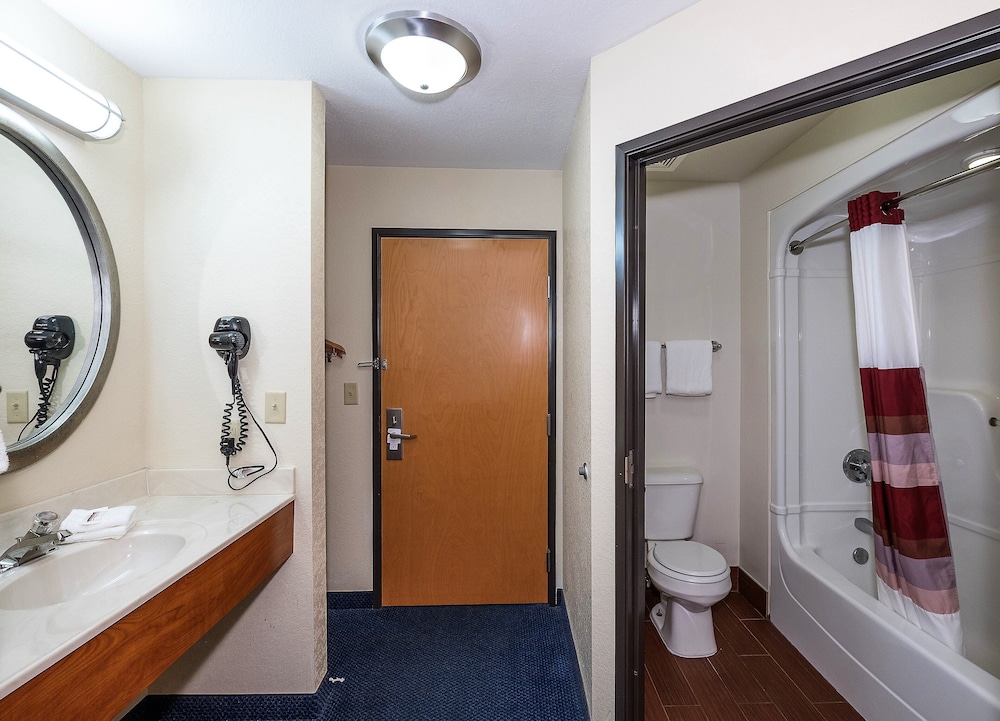 Red Roof Inn Jackson OH - photo 21