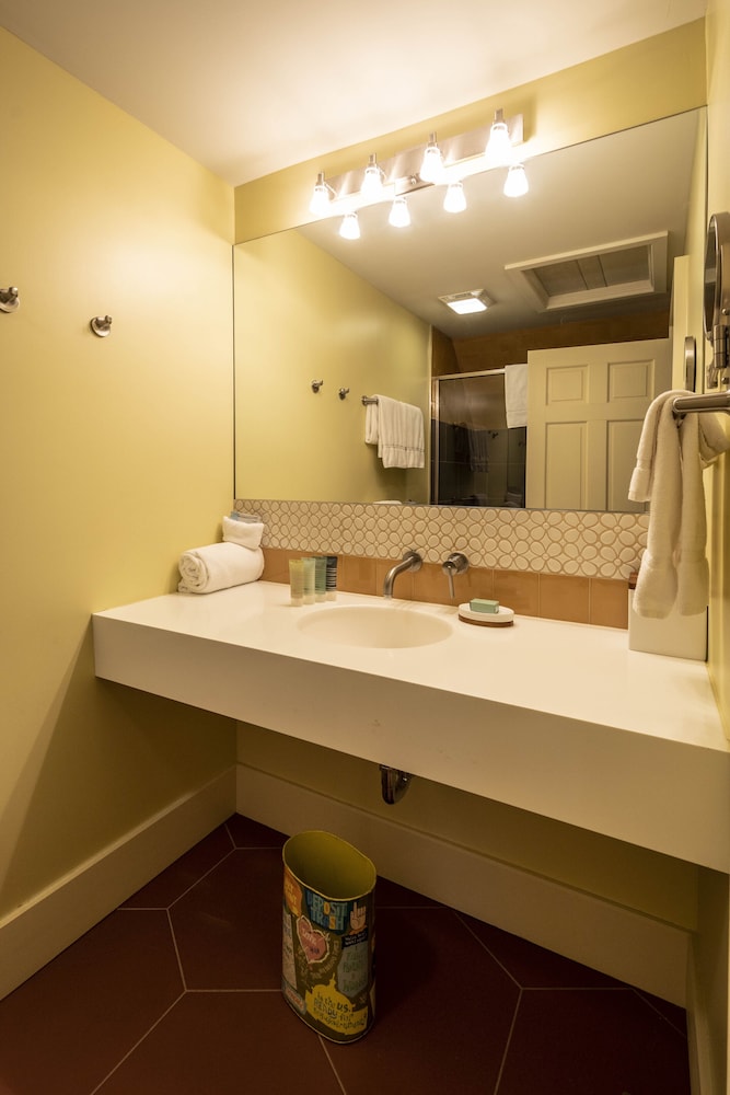 Hotel Broad Ripple - photo 236