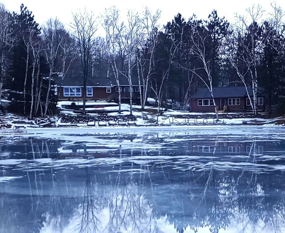 Butler S Bay Teal Lake 4 Bedroom Hotel Room By Redawning — Hayward