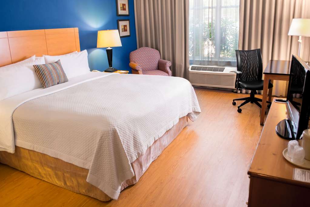 Wyndham Garden McAllen at La Plaza Mall - photo 34