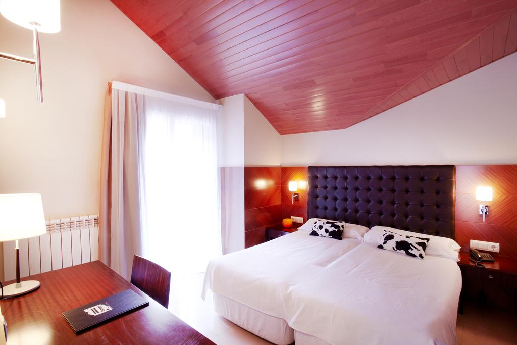 Boston — hotel in Ordino
