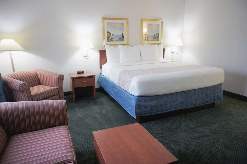 La Quinta Inn by Wyndham Ft. Lauderdale Tamarac East - photo 17
