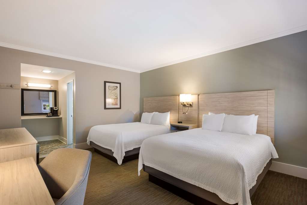 Best Western Sea Island Inn - photo 13