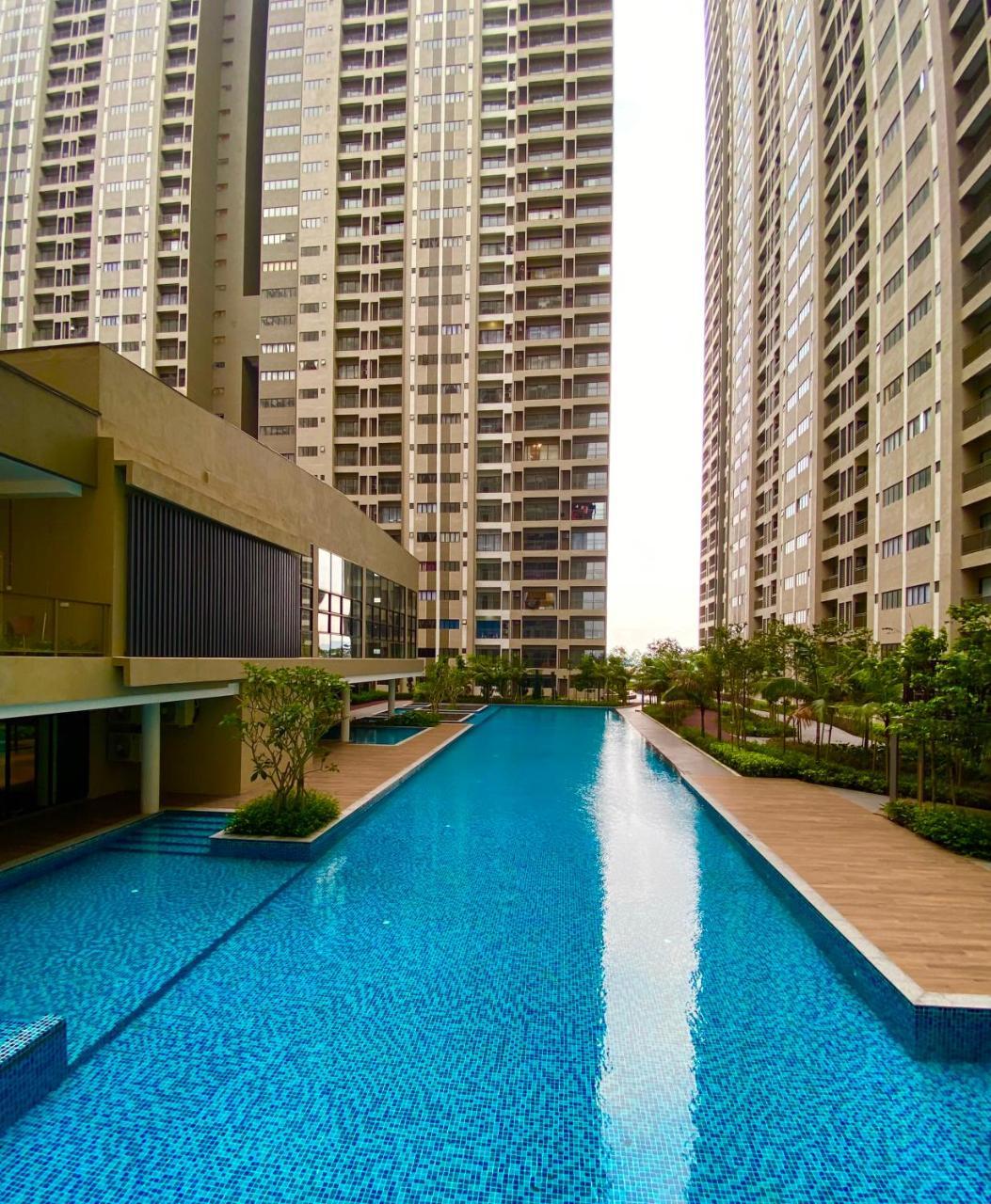 Studio With Rooftop Pool At Youth City Nilai By D'kay Homes Near Usim Klia — 4-Star Luxury Hotel in Kampung Baharu Nilai, Malaysia