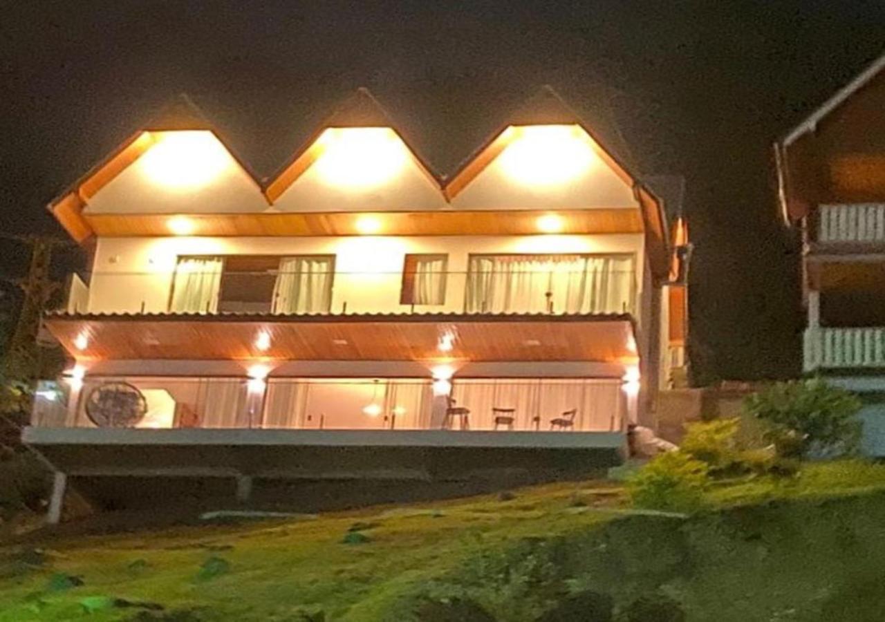 Chale Lindo Para Toda Familia Nas Montanhas — 4-Star Luxury Hotel in Domingos Martins, Brasil