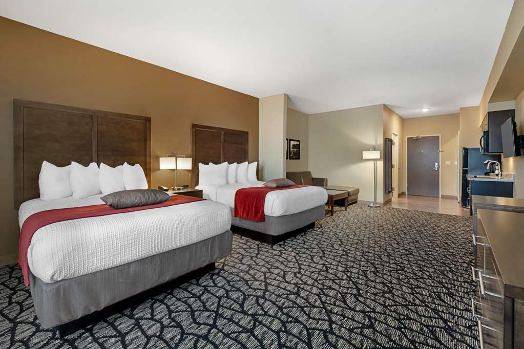 Best Western Plus Lakeview Hotel - photo 25