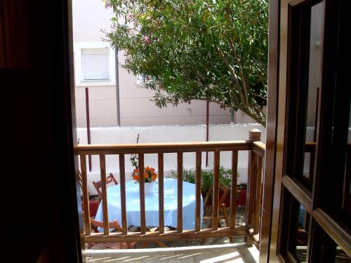 Dafnis Studios in Skopelos, Greece