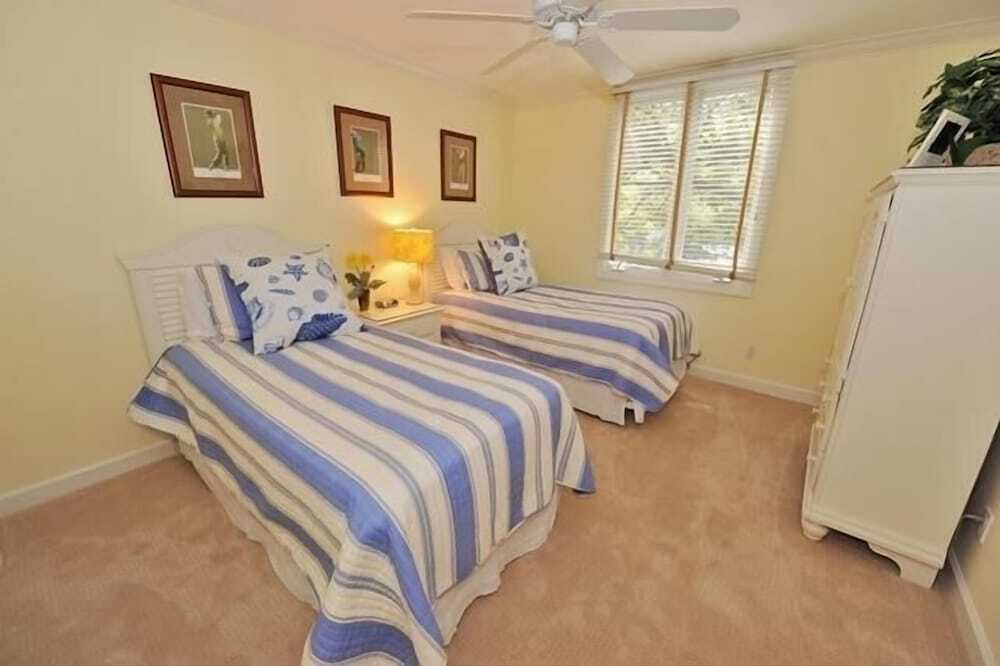 865 Ketch Court at The Sea Pines Resort - photo 2