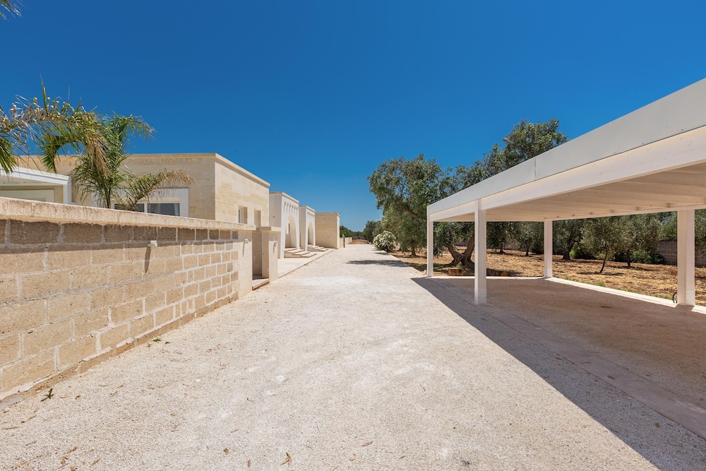 3020 Il Suono del Mare Villa Nettuno by Perle di Puglia — 4-Star Luxury Hotel in Manduria, Italy