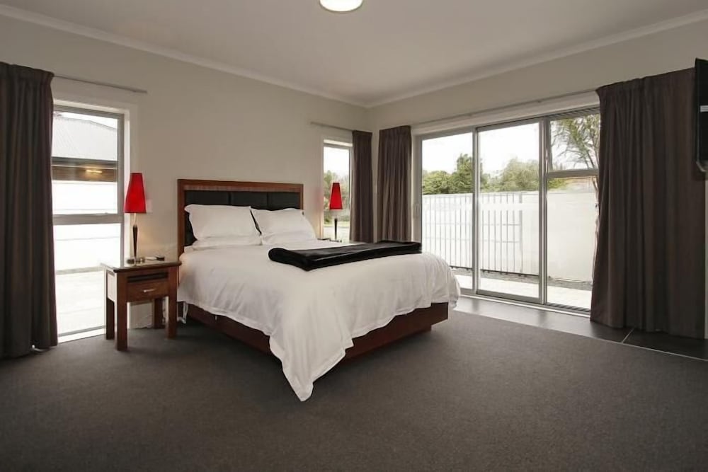 City Corporate Motor Inn — Palmerston North — photo 4