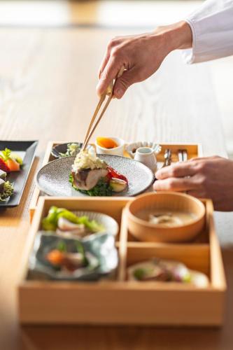 B&B Itadaki — 4-Star Luxury Hotel in Shizuoka, Japan