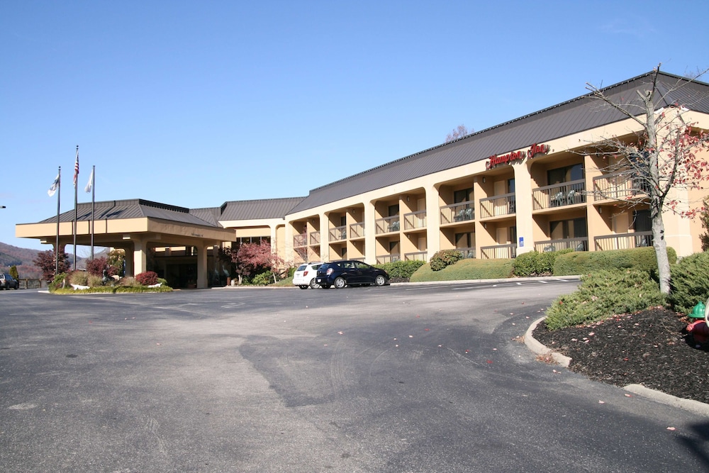 Hampton Inn Caryville I 75 Cove Lake State Park - photo 87