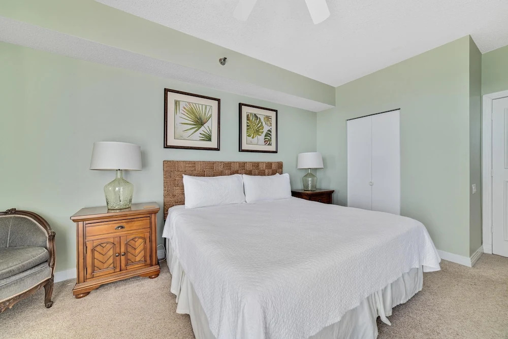 Beach Colony Tower 12B in Pensacola, United States