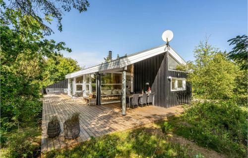 Nice Home In Vestervig With Wifi — 4-Star Luxury Hotel in None, Denmark