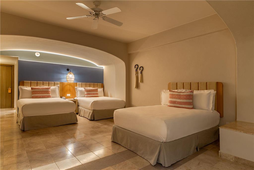 Deluxe Superior double bed