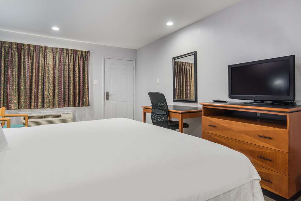 Knights Inn North Richland Hills — hotel in North Richland Hills
