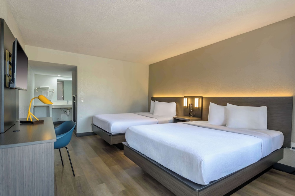 Motel 6 Ocala FL Conference Center - photo 32