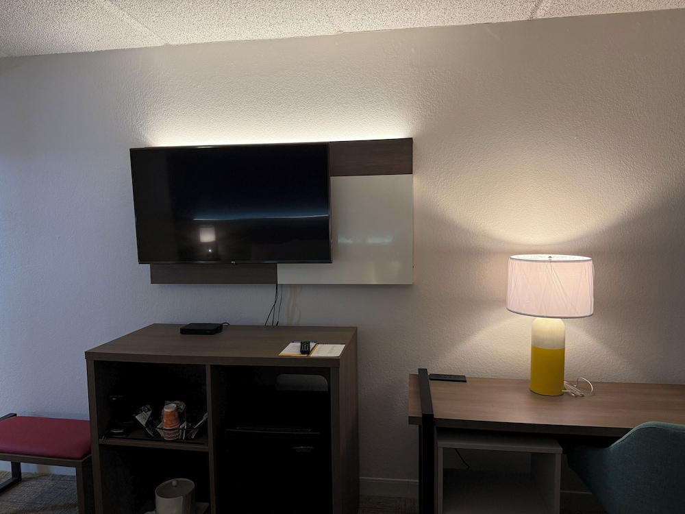 Comfort Inn Darien North Brunswick - photo 22